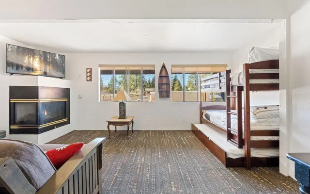 SoCal Vacations - Village Inn