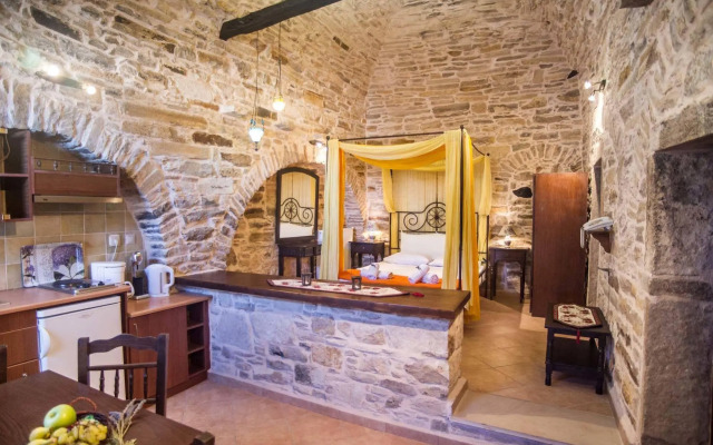 Vouno Village Apartments