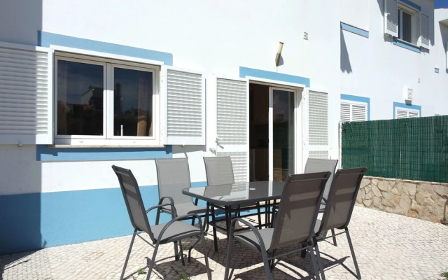 D01 - Coastal Townhouse by Dreamalgarve