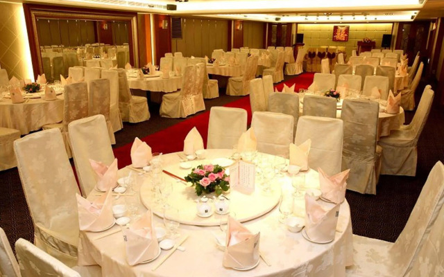 Golden China Hotel