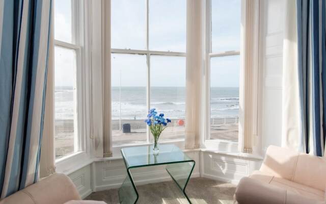 47 Marine Apartment
