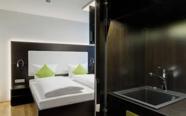 sevenDays Hotel BoardingHouse Mannheim