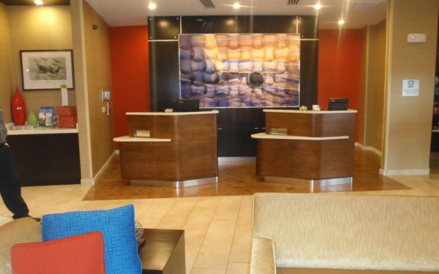 Courtyard by Marriott Warner Robins