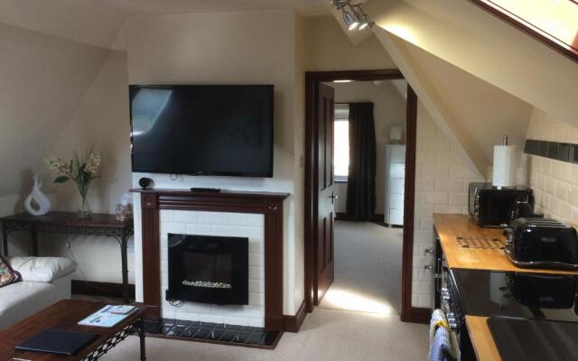 Stylish Apartment in Stone-Built Former Rectory