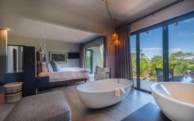 Elephant Point Unit No. 13 - Ndlophu Lodge
