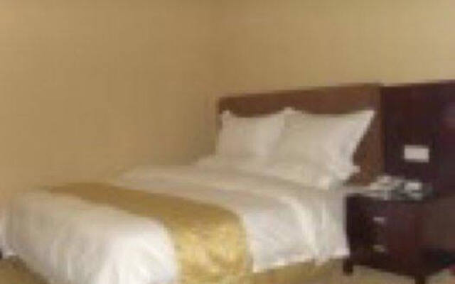 Peach Blossom River Hotel