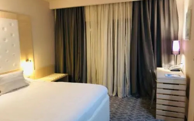 Hotel Plaza