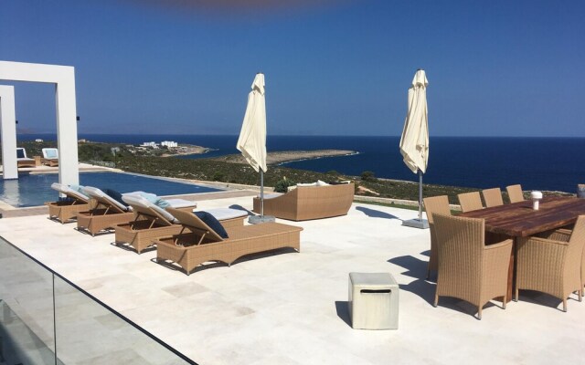 Villa Jamila by Cura Villas Collection