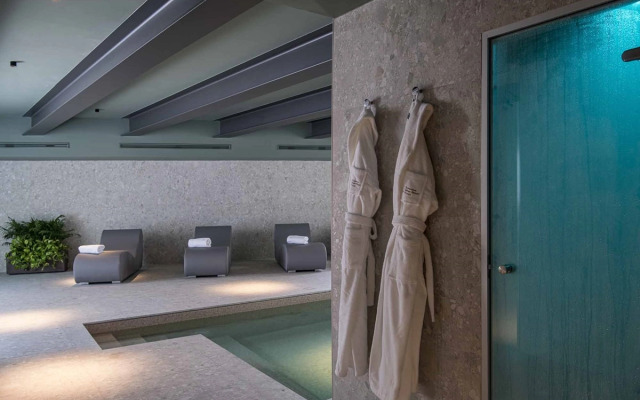 Columbus Urban Resort