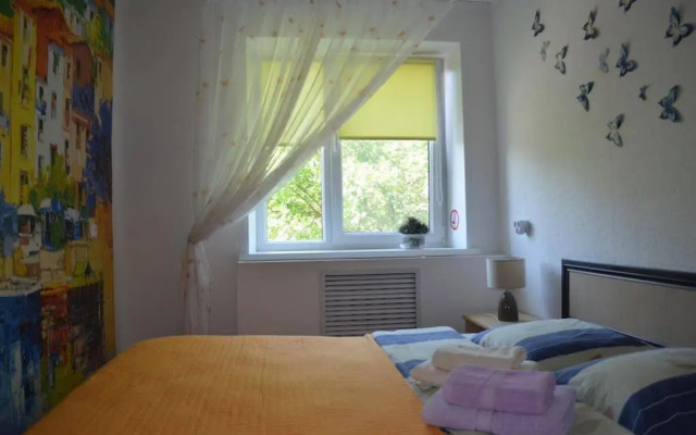 Sweet Home Apartment