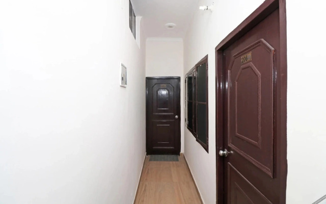 Hotel Maha Laxmi Palace by OYO Rooms