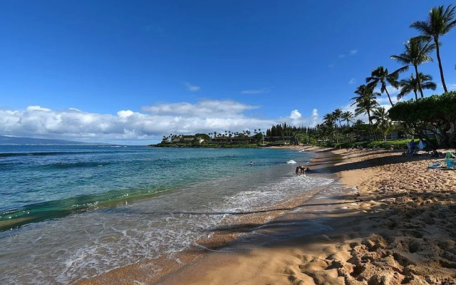Napili Shores D230 by RedAwning