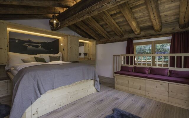 Piccolo Fiamma by Pizzo Fiamma