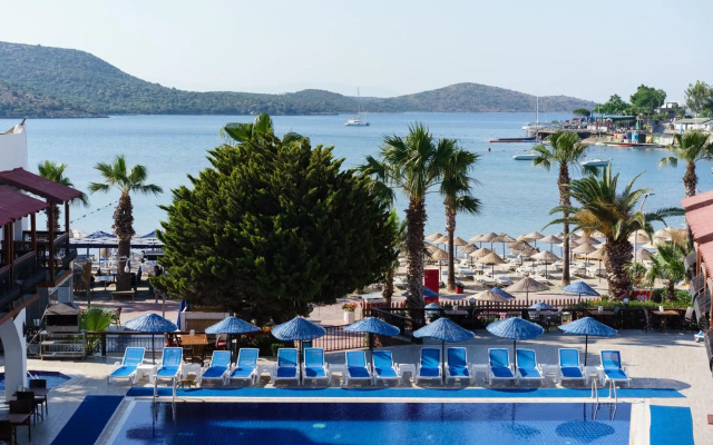 Costa Bitezhan Hotel