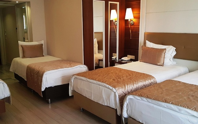 Grand Marcello Hotel & Spa