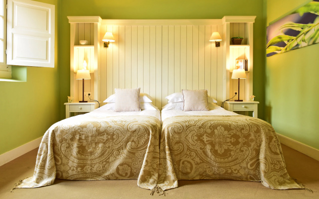 Pousada Convento de Evora - Historic Hotel