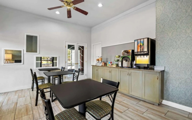 Econo Lodge Vero Beach - Downtown