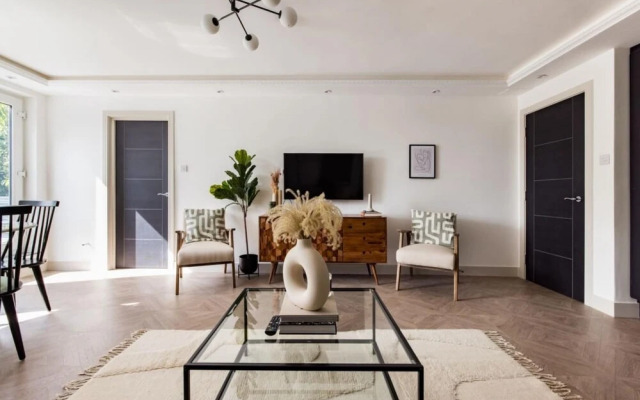 The Battersea Flat - Exquisite 2bdr Flat With Terrace
