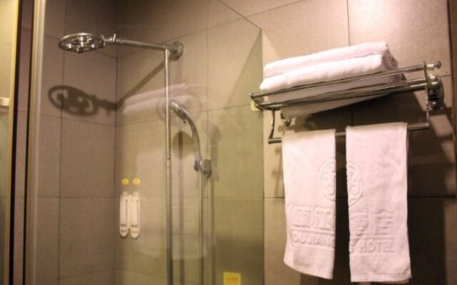 Yiwu Ou Jiang Hotel