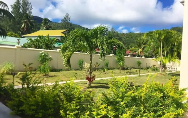 Creole Breeze Self Catering Apartments