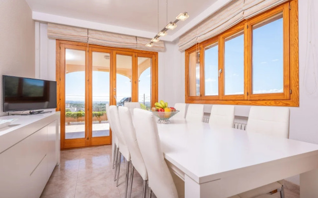 Villa Mar Y Tierra in Llevant