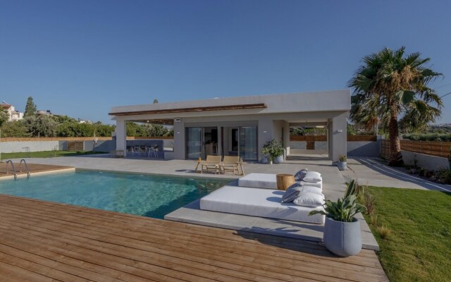 Athena Luxury Villa by Estia