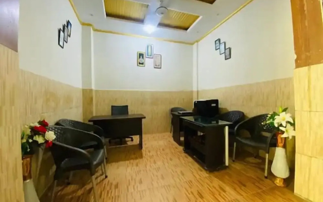 Serene Elegance Hotel