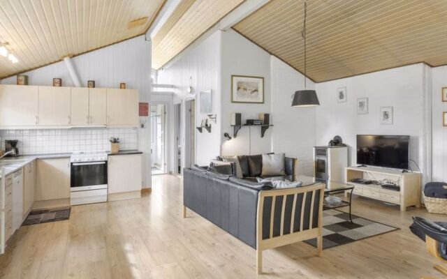 "Esben" - 300m from the sea in NW Jutland