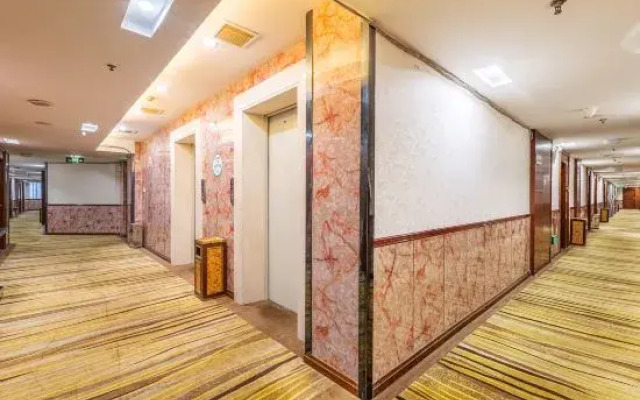 Dajiangjun Hotel (Changsha Tuqiao Metro Station)