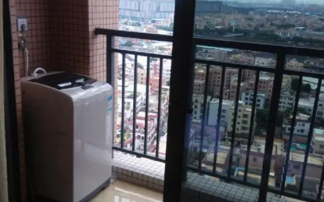 Orange Apartment