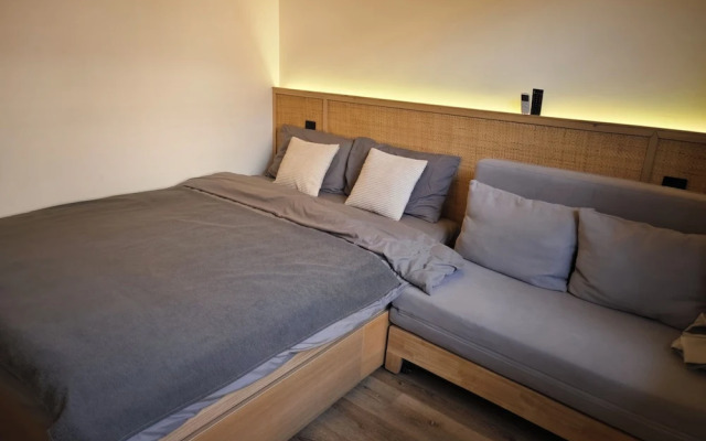 Beijing Hejiali Siheyuan Near Tiananm