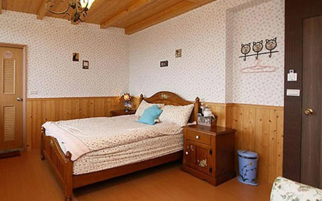 Yellow Cat B&B