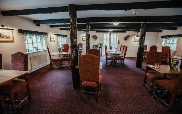 Bearslake Inn