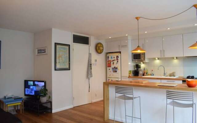 2 Bedroom Flat In Farringdon