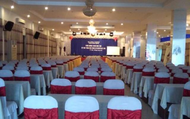 Song Huong Hue Hotel