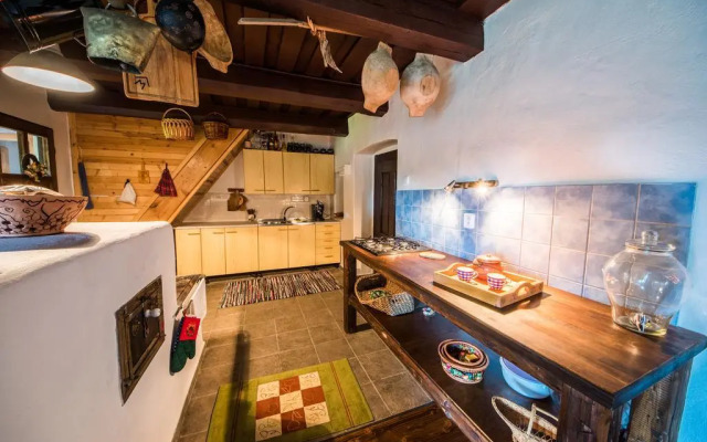 Country House Fort Lacnov