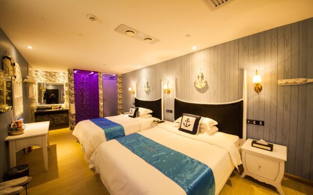Brightman Theme Hotel