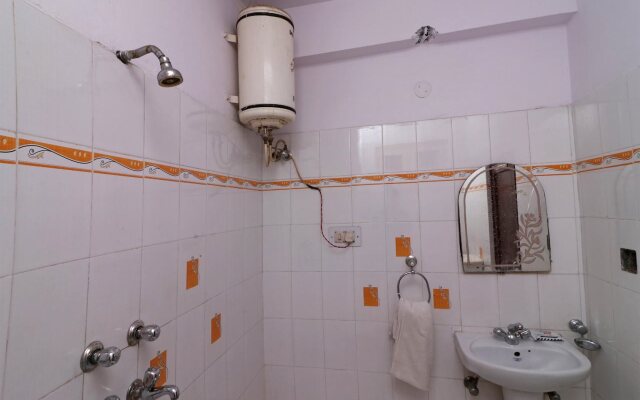 Hotel Vishwamitra By OYO Rooms