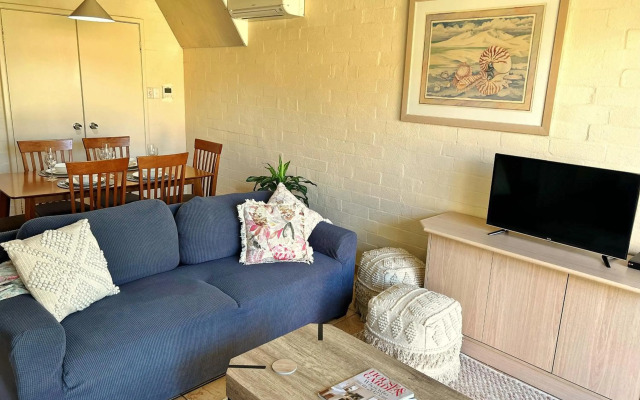 Riverview Holiday Apartment 92 - Kalbarri, WA