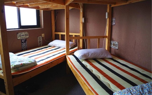 Time Flies Hostel – Guest Rooms – Chongqing