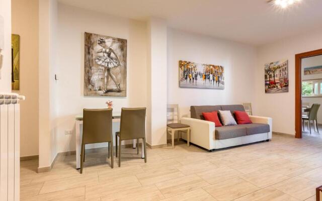 Appartamento White and Red by BarbarHouse