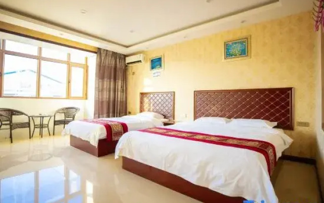 Wuchang Baoli Business Hotel