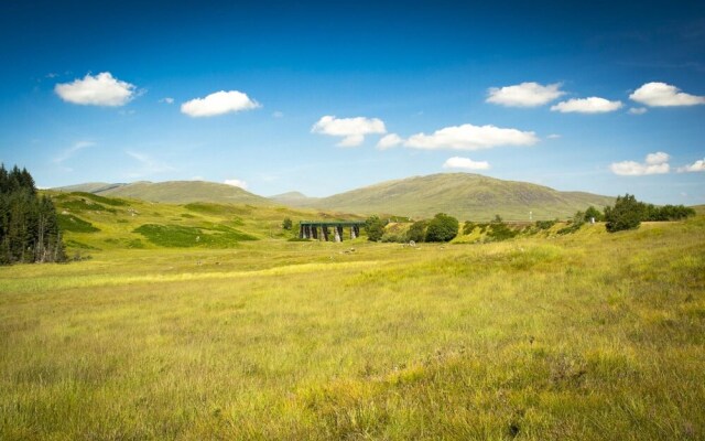 Loch Rannoch Highland Club Studio 3