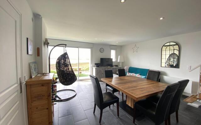 Holiday Home With sea View in Portbail