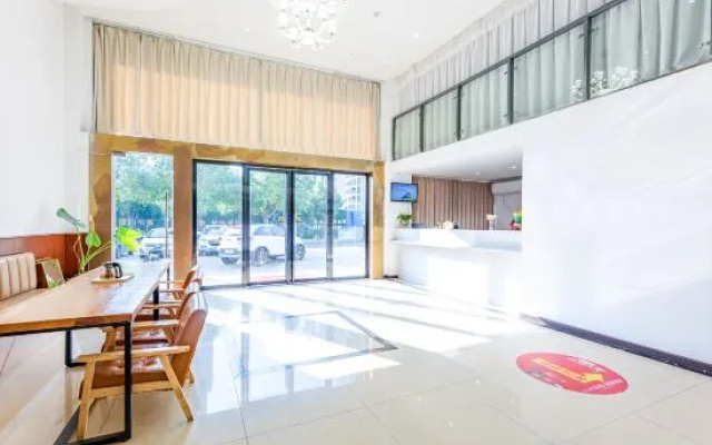Youth City Mini Hotel (Wuhan Institute of Engineering Science and Technology) – Balcony – Wuhan