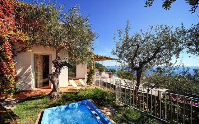 Villa Rita Apartments