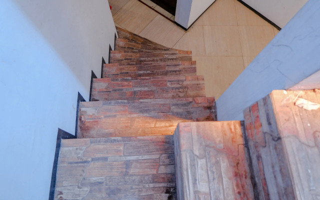 SPOT ON 1711 Serayu Sumbersari Residence