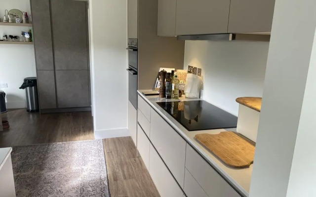 Impeccable 3-bed House - Topsham, Exeter