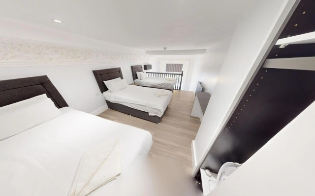 Hyde Park Economy Apartments