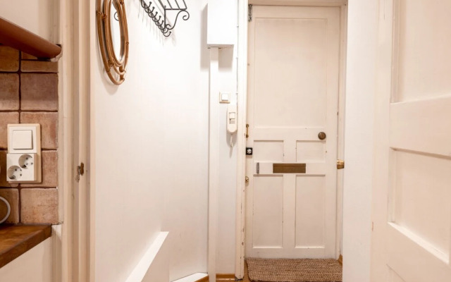 2ndhomes Cozy & Compact Top Floor Studio